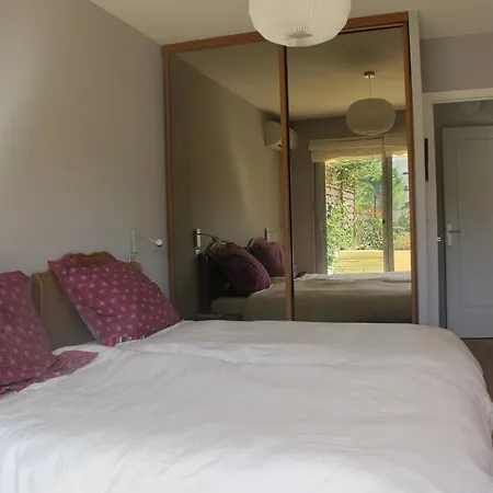 Antibes, 85 M2, Ground Floor, Large Wood Terrace Apartmán Antibes
