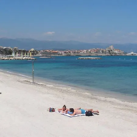 Antibes, 85 M2, Ground Floor, Large Wood Terrace * 앙티브